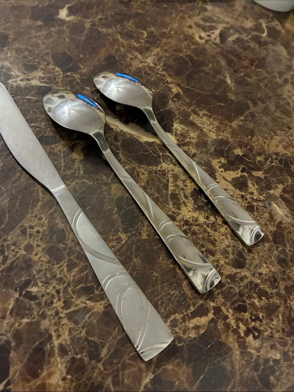 Cambridge Sasha Sand Stainless Steel Flatware 1 Dinner Knife 2 Soup Spoons Satin